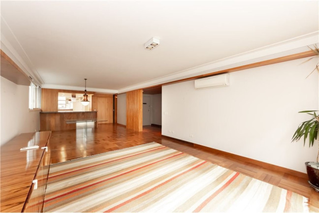 Apartamento com 3 Quartos à Venda, 198 m² em  Itaim Bibi  -  São Paulo 