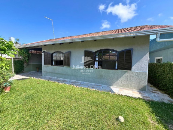 Casa com 2 Quartos à Venda, 72 m² em Barra Do Sai - Itapoá