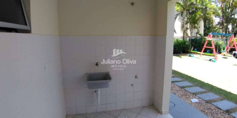 Imagem Sobrado com 3 Quartos à Venda, 103 m² em Barra Do Sai - Itapoá