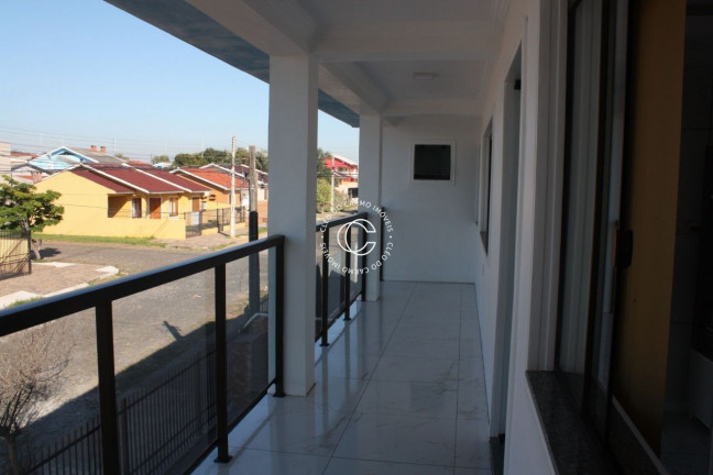 Imagem Casa com 7 Quartos à Venda, 720 m² em Pinheiro Machado - Santa Maria Imagem Casa com 7 Quartos à Venda, 720 m² em Pinheiro Machado - Santa Maria