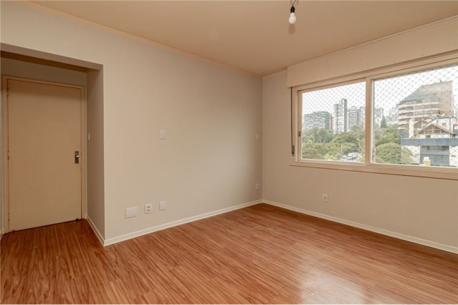 Imagem Imóvel com 3 Quartos à Venda, em Bela Vista - Porto Alegre Imagem Imóvel com 3 Quartos à Venda, em Bela Vista - Porto Alegre