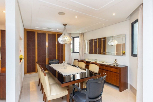 Imagem Apartamento com 4 Quartos à Venda, 202 m² em Moema - São Paulo
