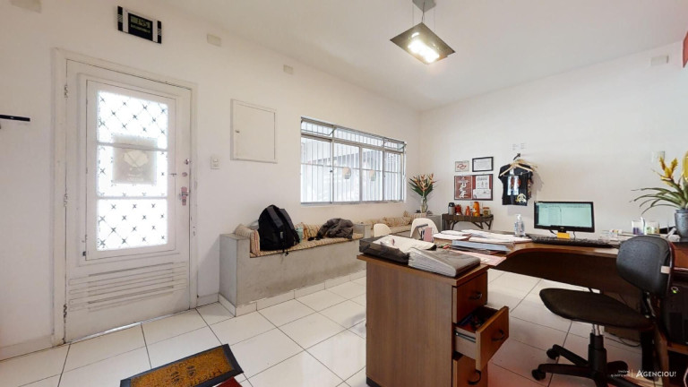 Imagem Casa com 3 Quartos à Venda, 121 m² em C Moncoes - São Paulo Imagem Casa com 3 Quartos à Venda, 121 m² em C Moncoes - São Paulo