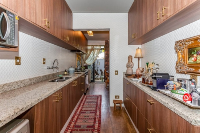 Imagem Casa com 3 Quartos à Venda, em Jardim Paulista - São Paulo Imagem Casa com 3 Quartos à Venda, em Jardim Paulista - São Paulo