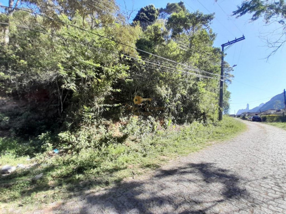 Terreno à Venda, 2.610 m² em Carlos Guinle - Teresópolis