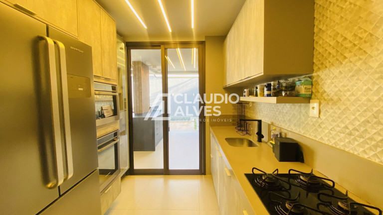 Imagem Casa de Condomínio com 4 Quartos à Venda, 245 m² em Sim - Feira De Santana Imagem Casa de Condomínio com 4 Quartos à Venda, 245 m² em Sim - Feira De Santana