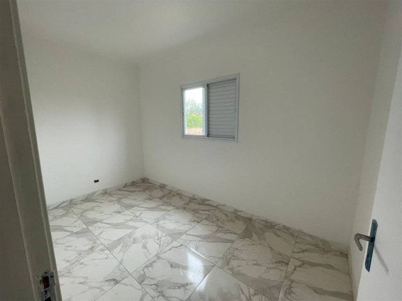 Imagem Sobrado com 3 Quartos à Venda, em Maracanã - Praia Grande Imagem Sobrado com 3 Quartos à Venda, em Maracanã - Praia Grande