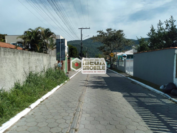 Imagem Terreno à Venda, 820 m² em Rio Vermelho - Florianópolis Imagem Terreno à Venda, 820 m² em Rio Vermelho - Florianópolis