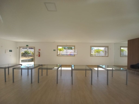 Imagem Apartamento com 2 Quartos para Alugar, 50 m² em Recreio Dos Bandeirantes - Uberaba Imagem Apartamento com 2 Quartos para Alugar, 50 m² em Recreio Dos Bandeirantes - Uberaba