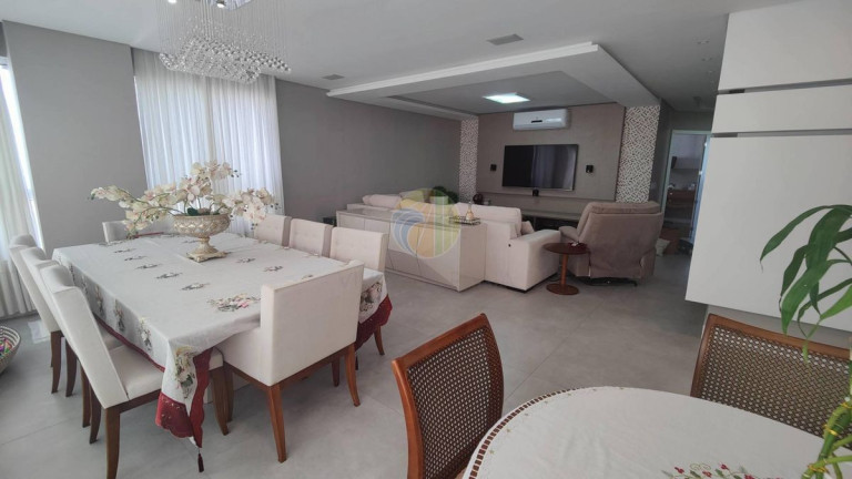 Imagem Apartamento com 3 Quartos à Venda, 236 m² em Pioneiros - Balneário Camboriú Imagem Apartamento com 3 Quartos à Venda, 236 m² em Pioneiros - Balneário Camboriú