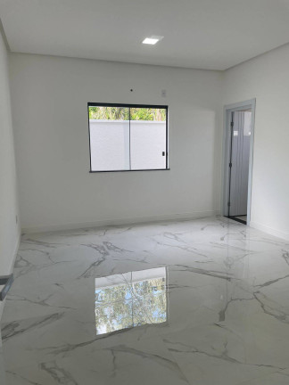 Imagem Casa com 4 Quartos à Venda, 260 m² em Ponta Negra - Manaus Imagem Casa com 4 Quartos à Venda, 260 m² em Ponta Negra - Manaus