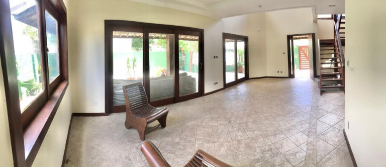 Imagem Casa com 4 Quartos à Venda, 320 m² em Lauro De Freitas - Lauro De Freitas
