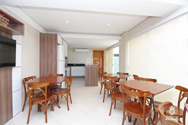 Imagem Cobertura com 1 Quarto à Venda, 160 m² em São João - Porto Alegre Imagem Cobertura com 1 Quarto à Venda, 160 m² em São João - Porto Alegre