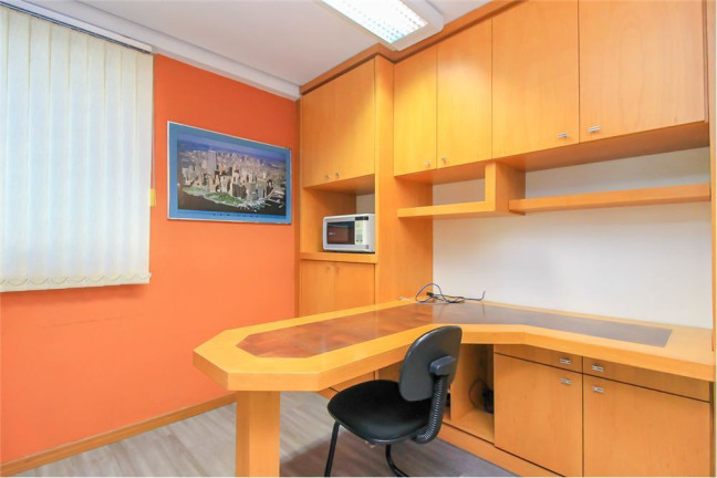 Imagem Sala Comercial à Venda, 31 m² em Moinhos De Vento - Porto Alegre Imagem Sala Comercial à Venda, 31 m² em Moinhos De Vento - Porto Alegre
