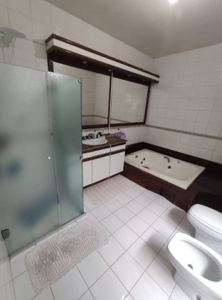 Imagem Casa com 3 Quartos à Venda, 351 m² em Carianos - Florianópolis Imagem Casa com 3 Quartos à Venda, 351 m² em Carianos - Florianópolis