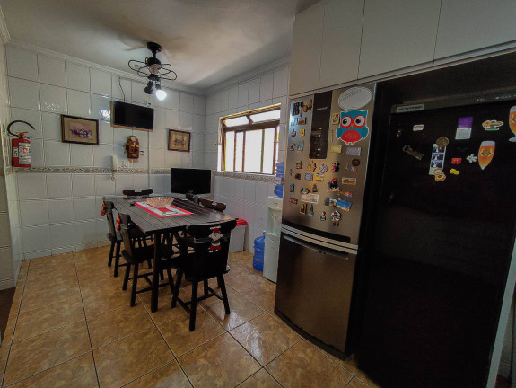 Imagem Casa com 3 Quartos à Venda, 251 m² em Marapé - Santos Imagem Casa com 3 Quartos à Venda, 251 m² em Marapé - Santos