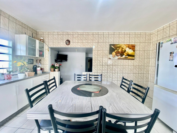 Imagem Casa com 3 Quartos à Venda, 300 m² em Forquilhinhas - São José