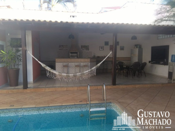 Imagem Casa com 3 Quartos à Venda, 196 m² em Morada Da Colina - Volta Redonda Imagem Casa com 3 Quartos à Venda, 196 m² em Morada Da Colina - Volta Redonda