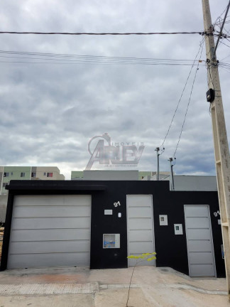 Imagem Casa com 2 Quartos à Venda, 100 m² em Montes Claros Imagem Casa com 2 Quartos à Venda, 100 m² em Montes Claros