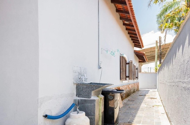 Imagem Casa com 3 Quartos à Venda, 400 m² em Bopiranga - Itanhaém Imagem Casa com 3 Quartos à Venda, 400 m² em Bopiranga - Itanhaém