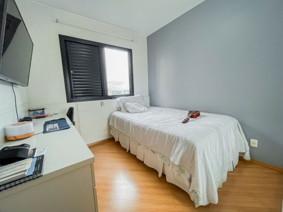 Imagem Imóvel com 3 Quartos à Venda,  em Vila Ipojuca - São Paulo