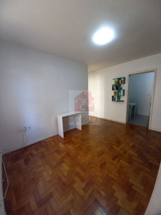 Imagem Apartamento com 3 Quartos à Venda, 77 m² em Petrópolis - Porto Alegre Imagem Apartamento com 3 Quartos à Venda, 77 m² em Petrópolis - Porto Alegre