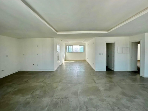 Imagem Apartamento com 3 Quartos à Venda, 135 m² em 2 Quadra Centro - Balneário Camboriú