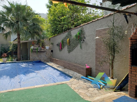 Imagem Casa com 7 Quartos à Venda, 236 m² em Vila Bela - São Paulo