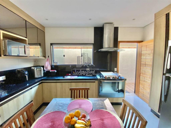 Imagem Casa com 3 Quartos à Venda, 182 m² em Guilhermina - Praia Grande