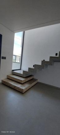 Imagem Casa com 3 Quartos à Venda, 200 m² em Ingleses Norte - Florianópolis