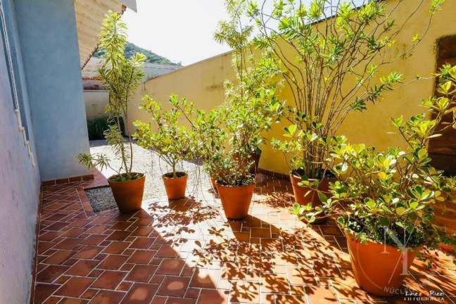 Imagem Casa de Condomínio com 5 Quartos à Venda, 780 m² em Lagoinha - Ubatuba