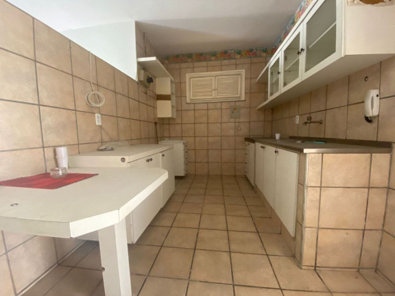 Imagem Casa com 3 Quartos à Venda, 260 m² em Montese - Fortaleza Imagem Casa com 3 Quartos à Venda, 260 m² em Montese - Fortaleza