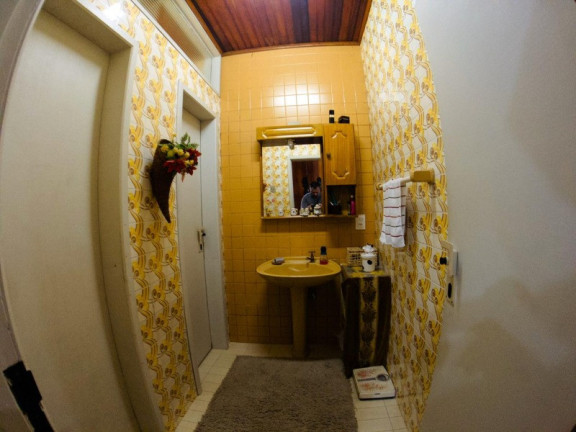 Imagem Imóvel com 3 Quartos à Venda, em Lagoa Da Conceição - Florianópolis Imagem Imóvel com 3 Quartos à Venda, em Lagoa Da Conceição - Florianópolis