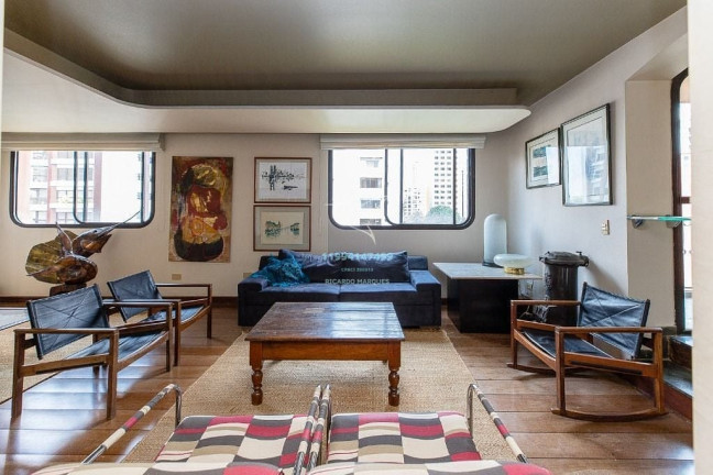 Imagem Apartamento com 3 Quartos à Venda, 210 m² em Moema - São Paulo