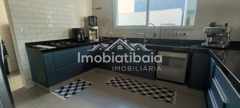 Imagem Casa com 3 Quartos à Venda, 360 m² em Nova Gardênia - Atibaia Imagem Casa com 3 Quartos à Venda, 360 m² em Nova Gardênia - Atibaia