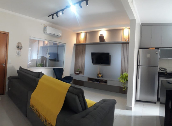 Imagem Casa com 2 Quartos à Venda, 125 m² em Jardim Amelia - Sumaré Imagem Casa com 2 Quartos à Venda, 125 m² em Jardim Amelia - Sumaré
