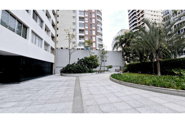 Imagem Apartamento com 3 Quartos à Venda, 130 m² em Itaim Bibi - São Paulo Imagem Apartamento com 3 Quartos à Venda, 130 m² em Itaim Bibi - São Paulo