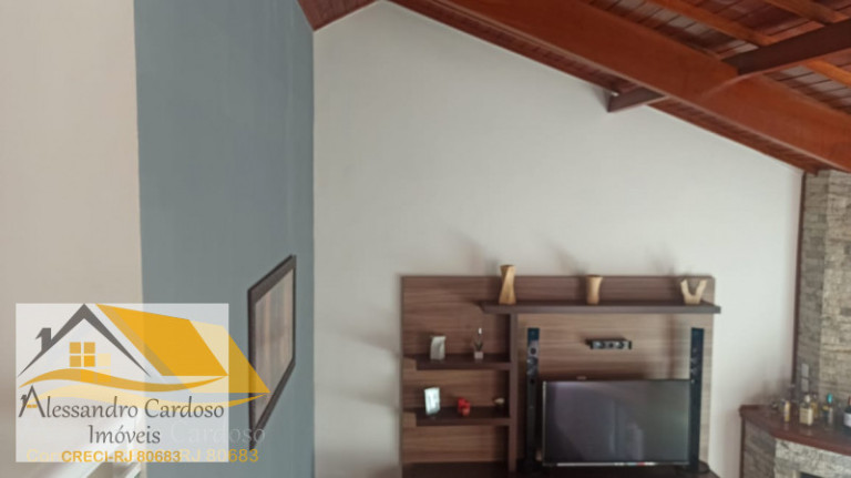 Imagem Casa com 4 Quartos à Venda, 500 m² em Parque Santa Elisa - Nova Friburgo Imagem Casa com 4 Quartos à Venda, 500 m² em Parque Santa Elisa - Nova Friburgo
