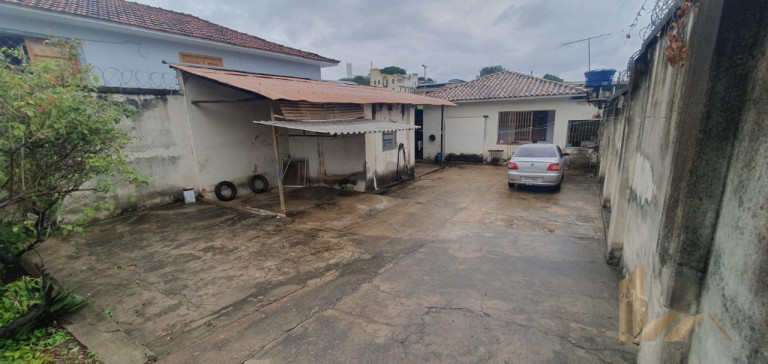 Imagem Casa com 4 Quartos à Venda, 233 m² em Cachoeirinha - Belo Horizonte Imagem Casa com 4 Quartos à Venda, 233 m² em Cachoeirinha - Belo Horizonte