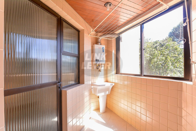 Imagem Apartamento com 3 Quartos à Venda, 92 m² em Bacacheri - Curitiba