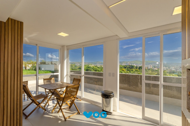 Imagem Imóvel com 2 Quartos à Venda, 65 m² em Petrópolis - Porto Alegre