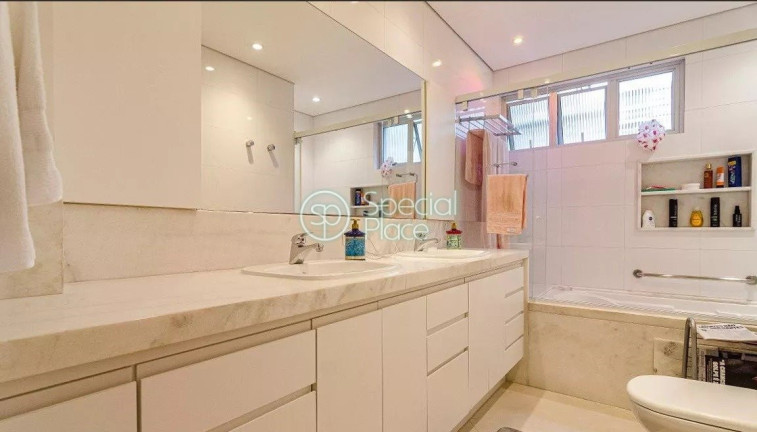Imagem Apartamento com 3 Quartos à Venda, 300 m² em Jardim Paulista - São Paulo Imagem Apartamento com 3 Quartos à Venda, 300 m² em Jardim Paulista - São Paulo