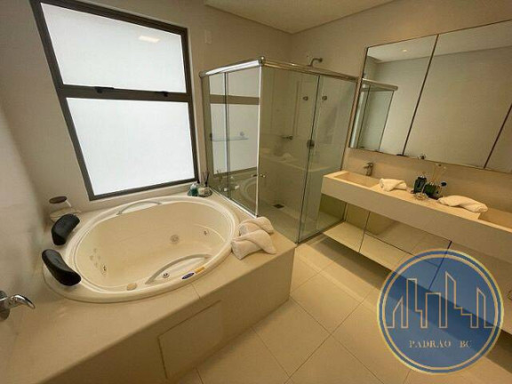 Imagem Apartamento com 3 Quartos à Venda, 399 m² em Centro - Balneário Camboriú