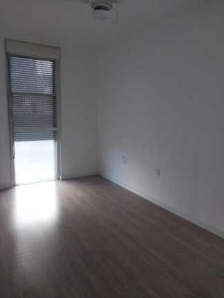 Imagem Imóvel com 1 Quarto à Venda, 40 m² em Humaitá - Porto Alegre Imagem Imóvel com 1 Quarto à Venda, 40 m² em Humaitá - Porto Alegre