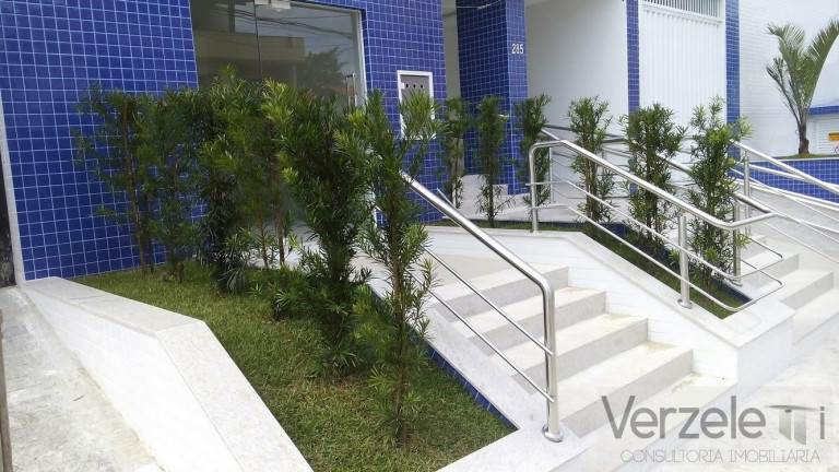 Imagem Apartamento com 2 Quartos à Venda, 89 m² em Centro - Camboriú