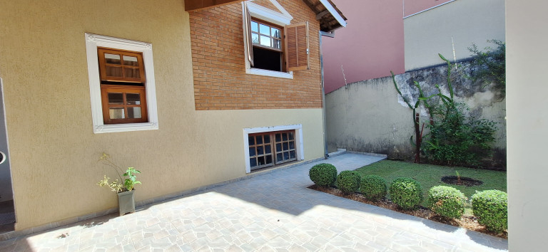 Imagem Casa com 4 Quartos à Venda, 274 m² em Jardim Paulista - Atibaia Imagem Casa com 4 Quartos à Venda, 274 m² em Jardim Paulista - Atibaia