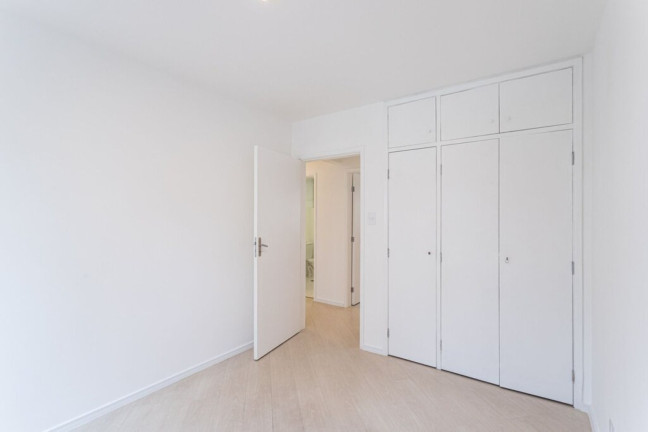 Imagem Imóvel com 3 Quartos à Venda, 95 m² em Itaim Bibi - São Paulo Imagem Imóvel com 3 Quartos à Venda, 95 m² em Itaim Bibi - São Paulo