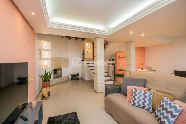 Imagem Casa com 3 Quartos à Venda, 142 m² em Cavalhada - Porto Alegre