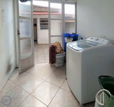 Imagem Casa com 4 Quartos à Venda, 357 m² em Campo Grande - Santos