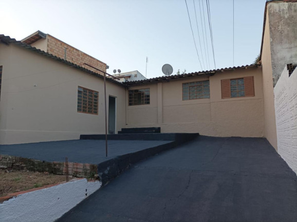 Imagem Casa com 2 Quartos à Venda, 80 m² em Colina Verde - Avaré